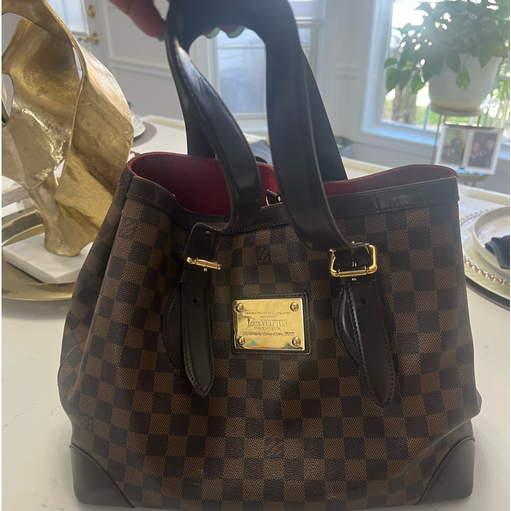 Louis Vuitton Purse